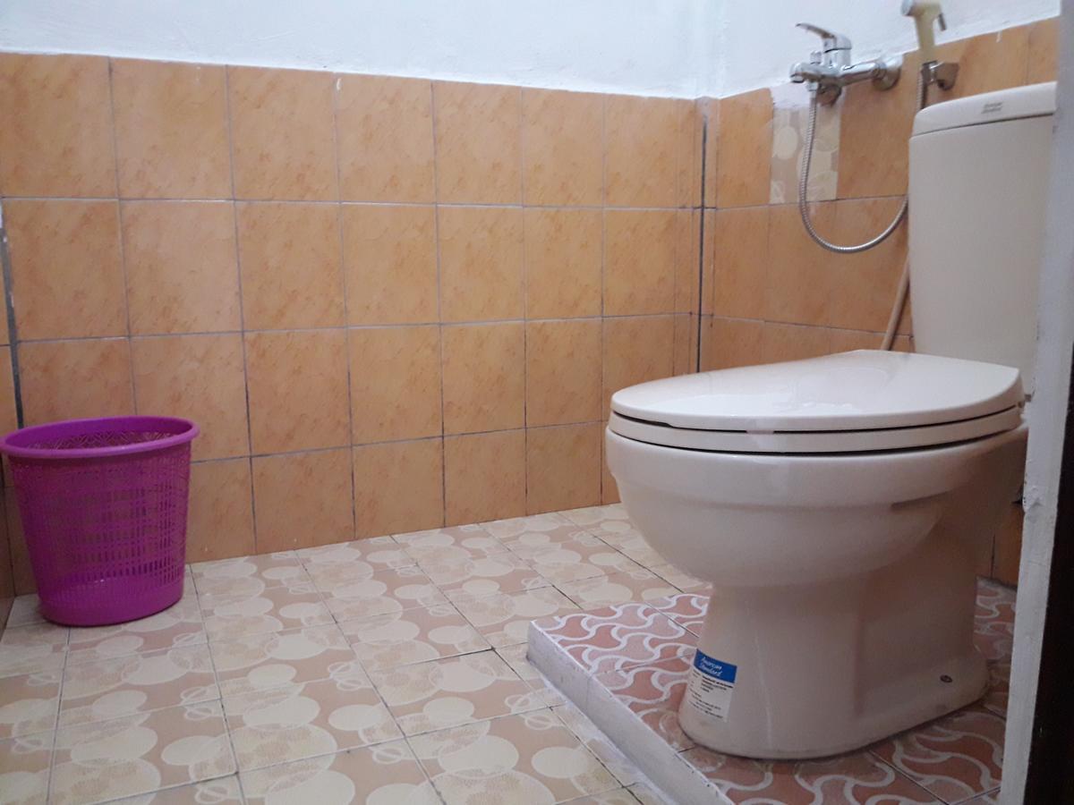 The Teuz B&B Labuan Bajo Exterior foto